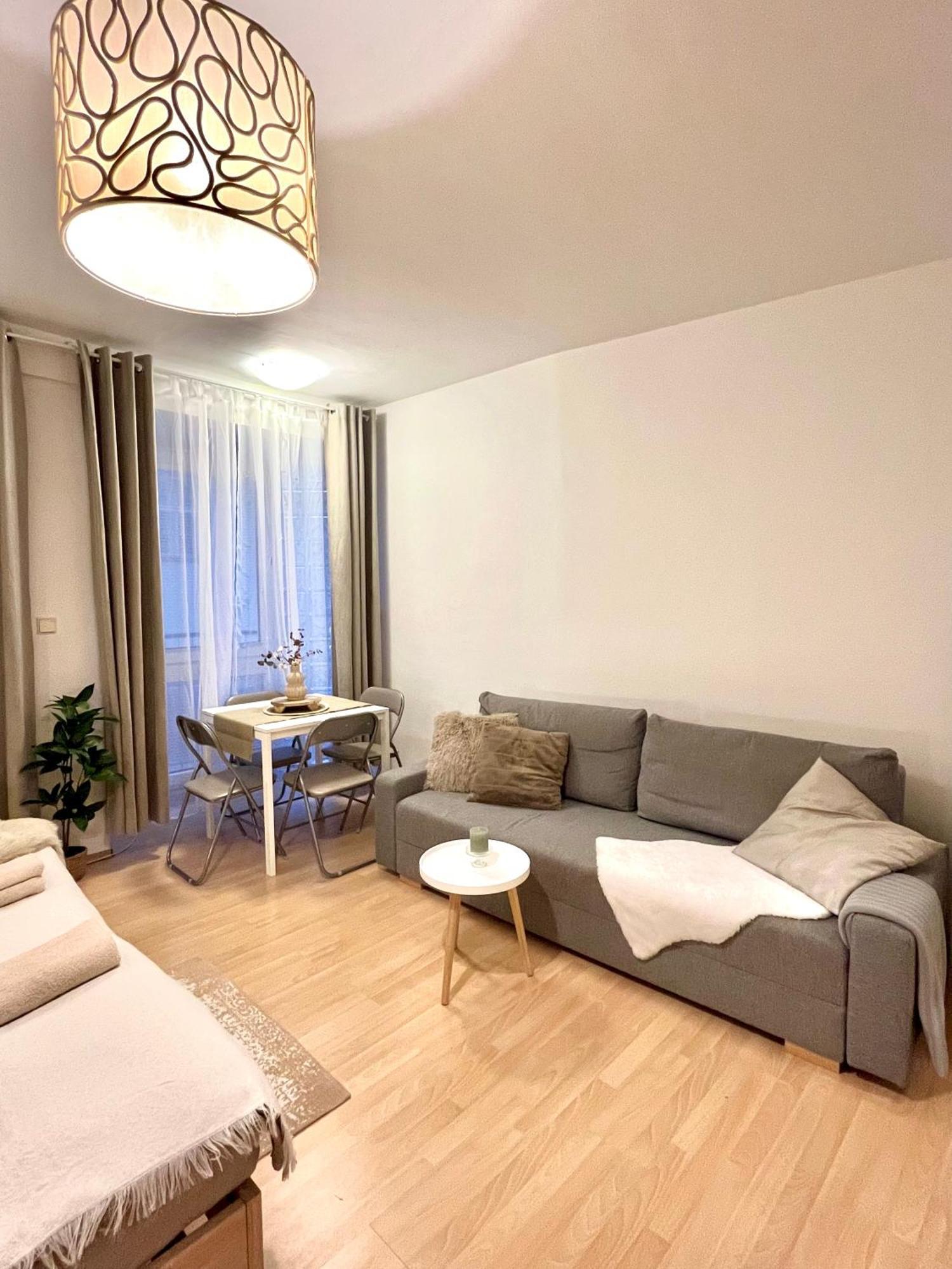 Apartment Simona - Old Town Bratislava Extérieur photo