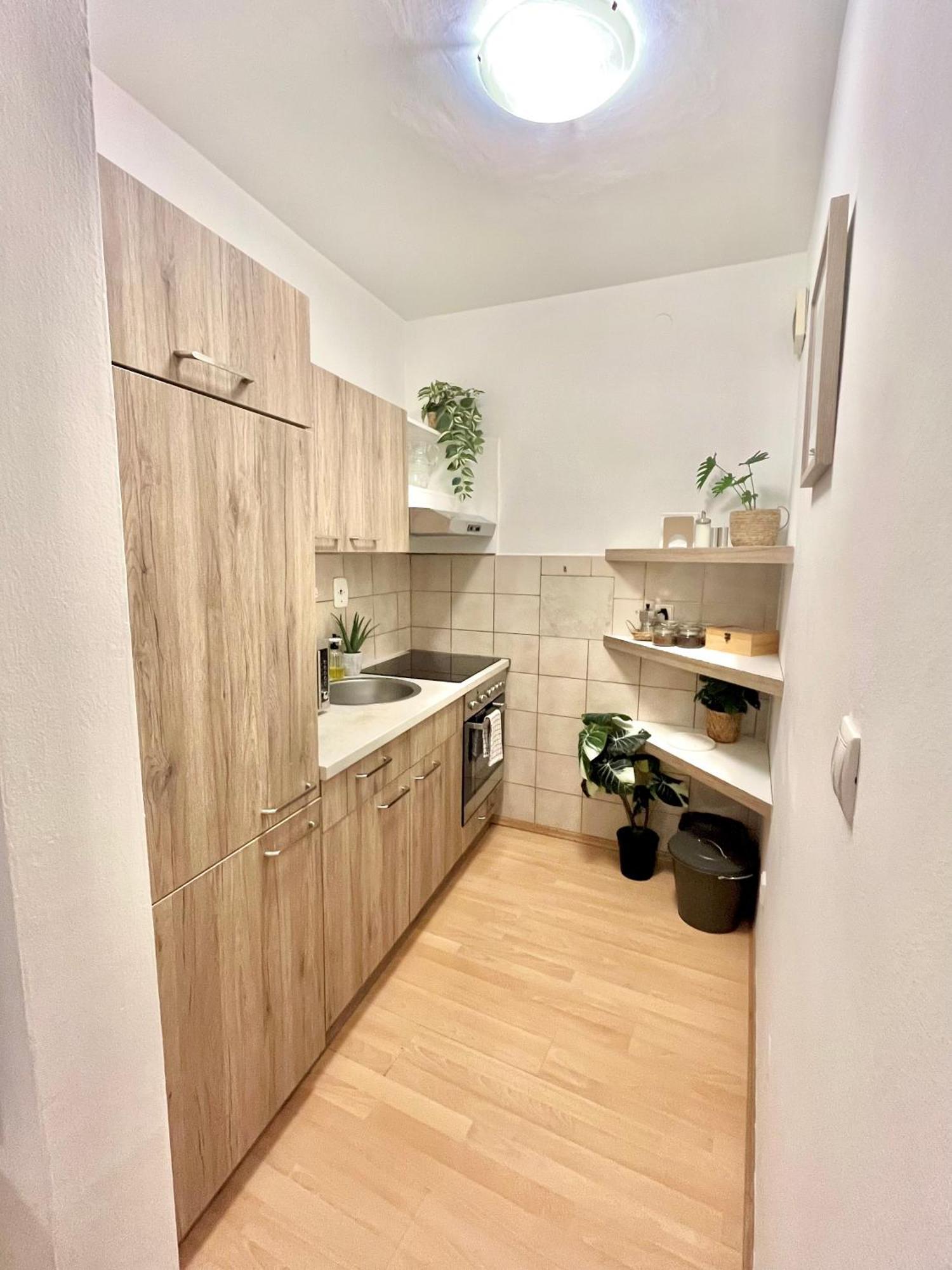 Apartment Simona - Old Town Bratislava Extérieur photo